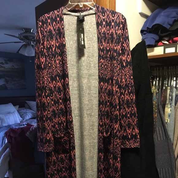 Agnes & Dora Sweaters - New listing MWT medium Agnes and Dora Duster